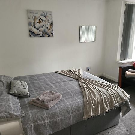 Birmingham Blissful Apartment With 2 Bedrooms Eksteriør bilde